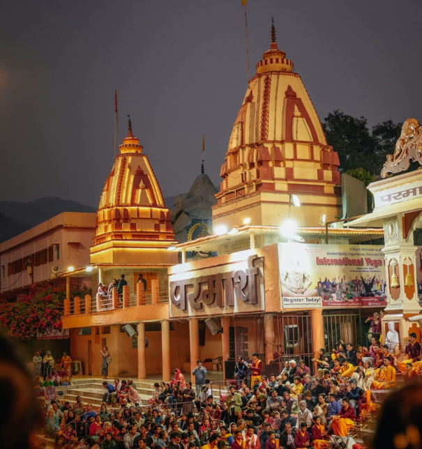 Yoga and gardens at Parmarth Niketan Ashram Rishikesh